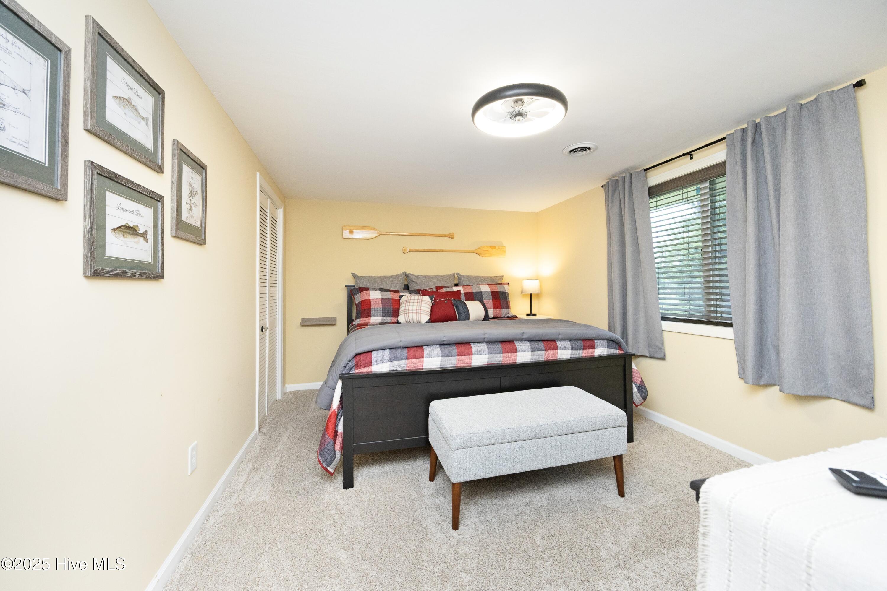 122 Lakeview Point