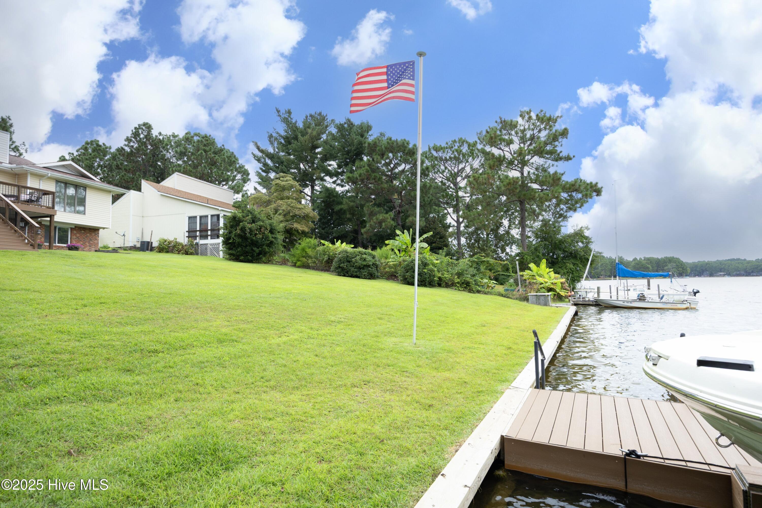 122 Lakeview Point