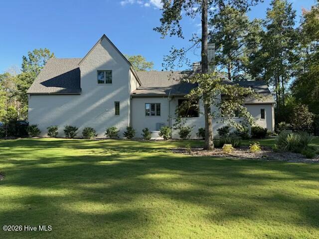 207 Crescent Court