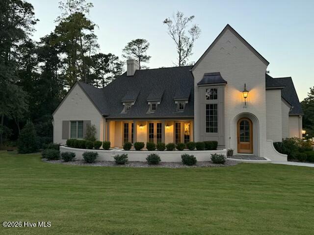 207 Crescent Court
