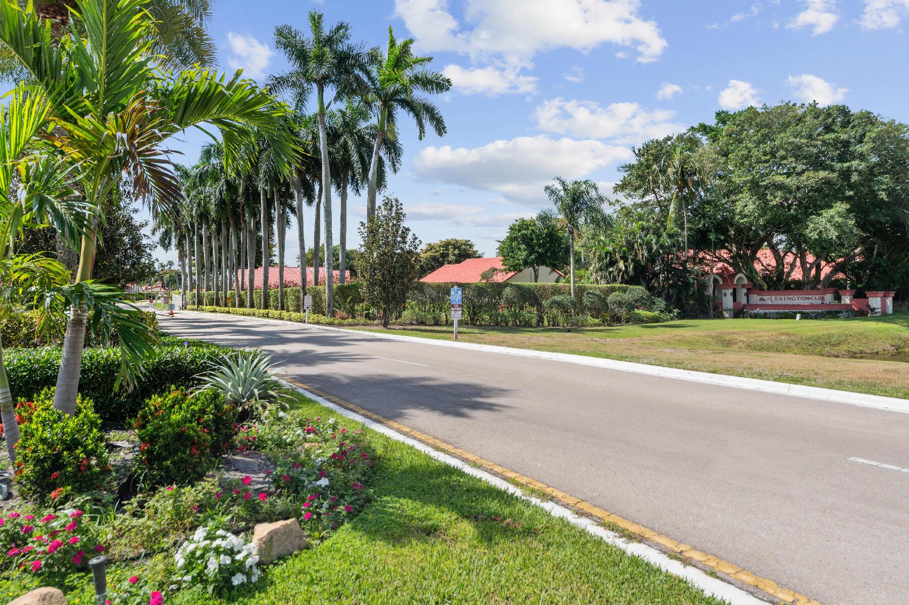 7697 Lexington Club Boulevard D