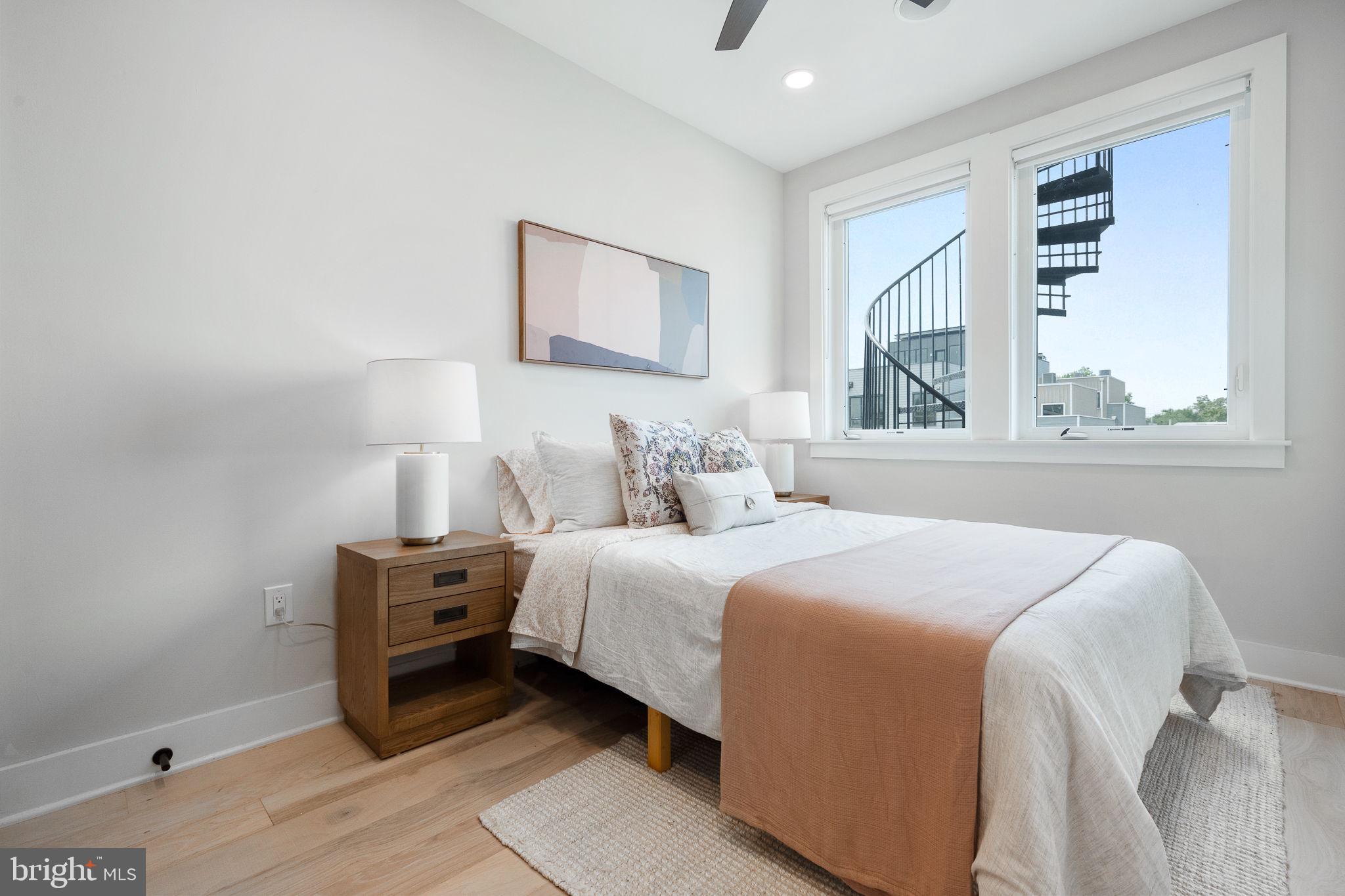 1117 MORSE STREET NE 3