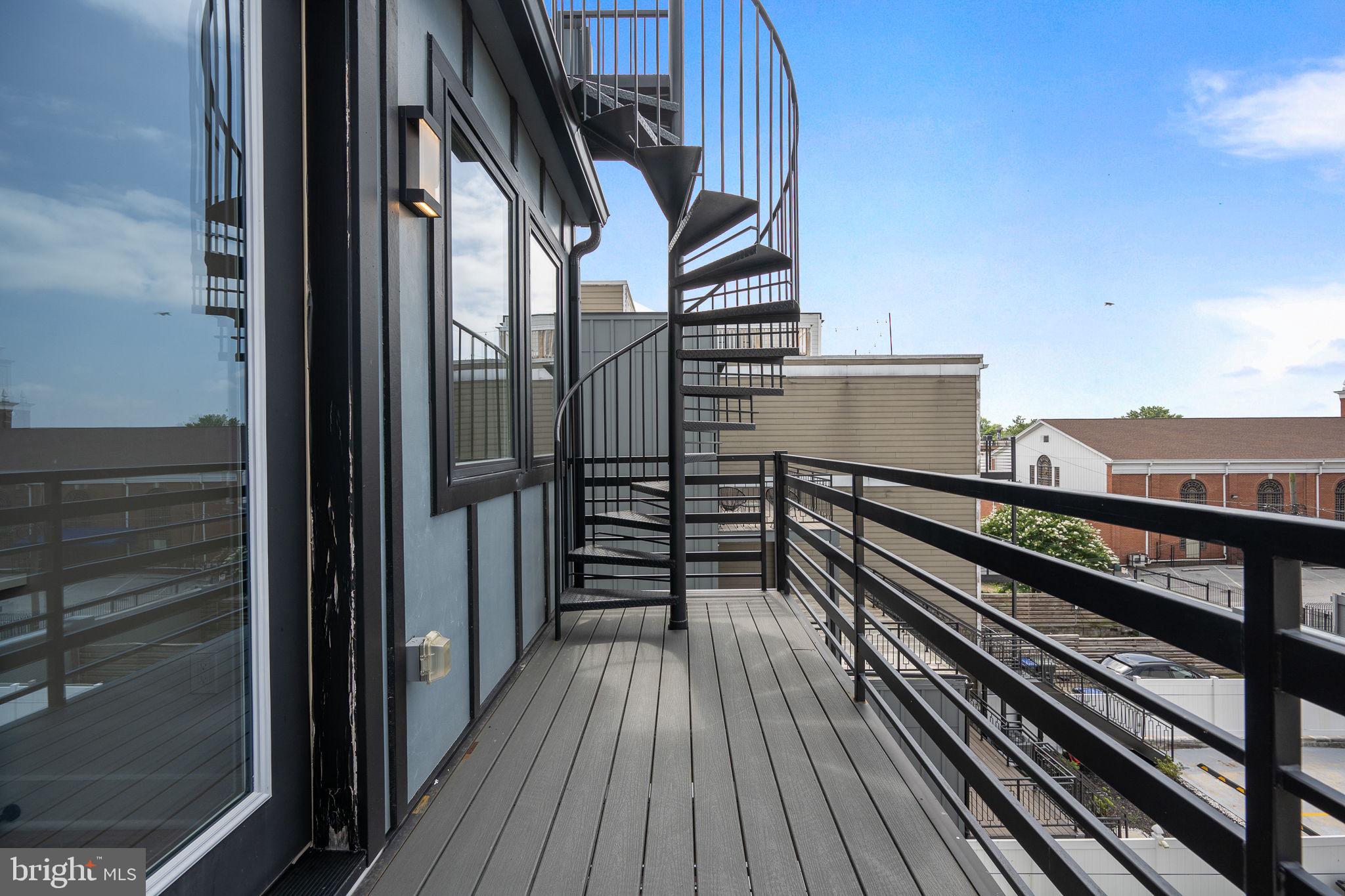 1117 MORSE STREET NE 3