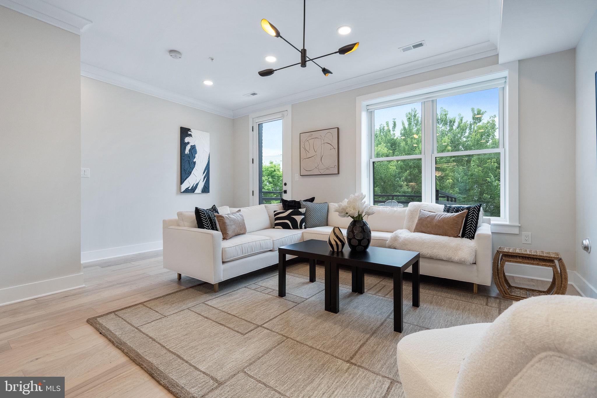 1117 MORSE STREET NE 3