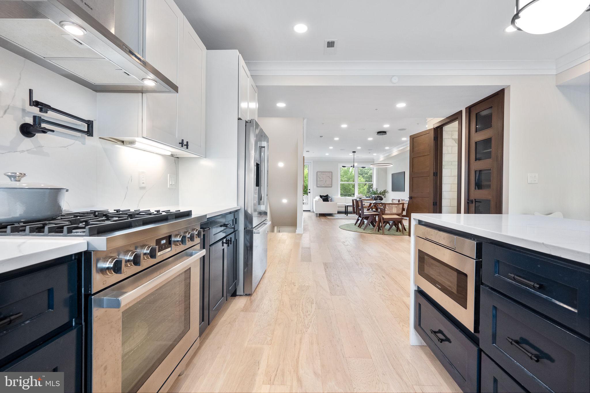 1117 MORSE STREET NE 3