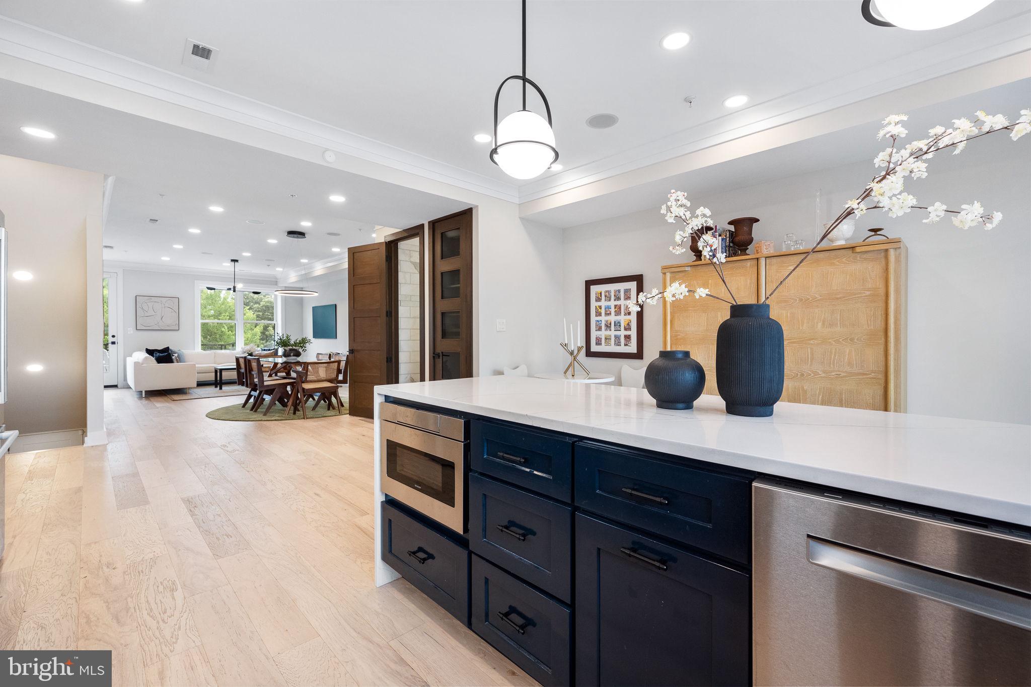 1117 MORSE STREET NE 3