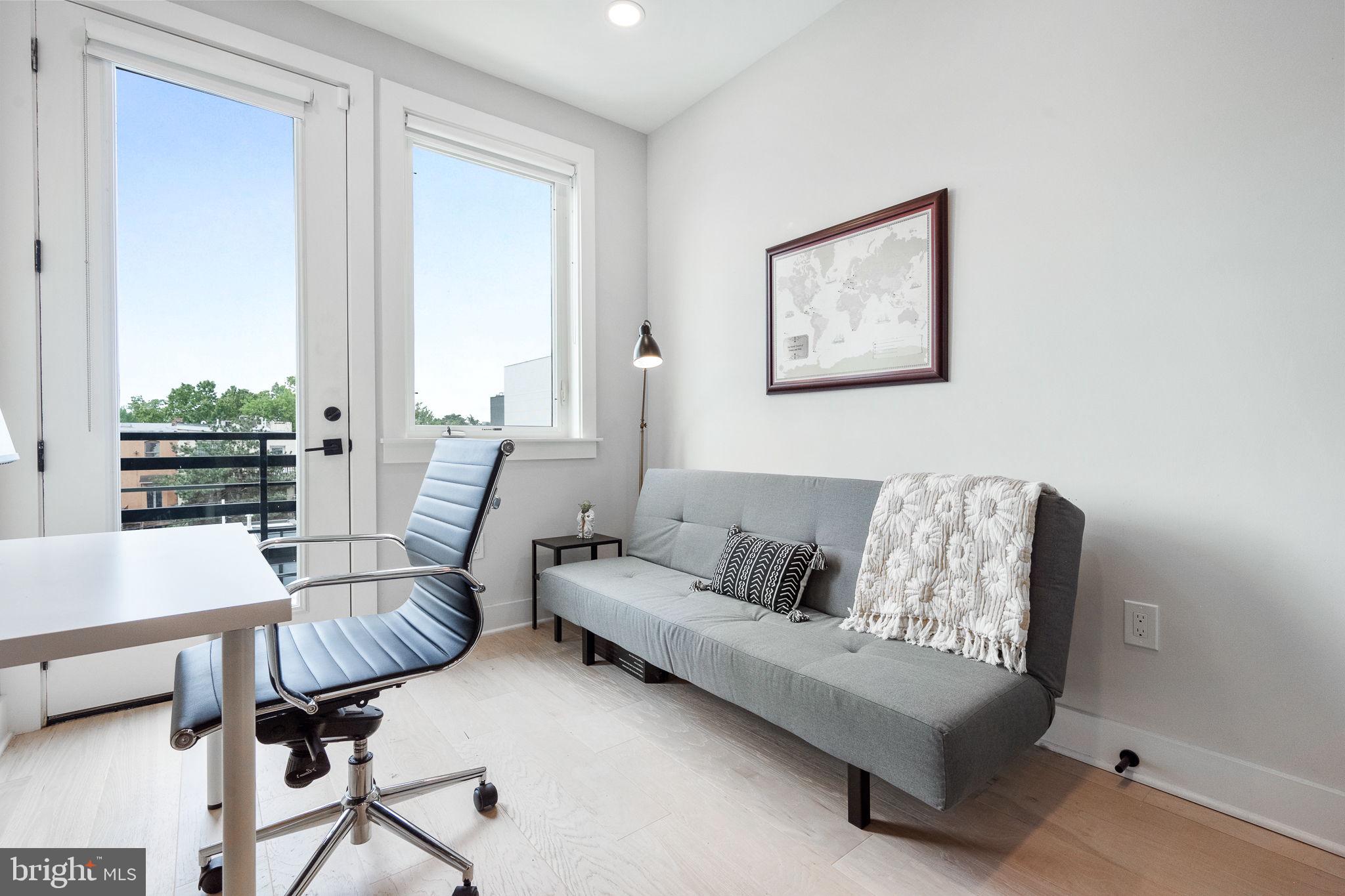 1117 MORSE STREET NE 3
