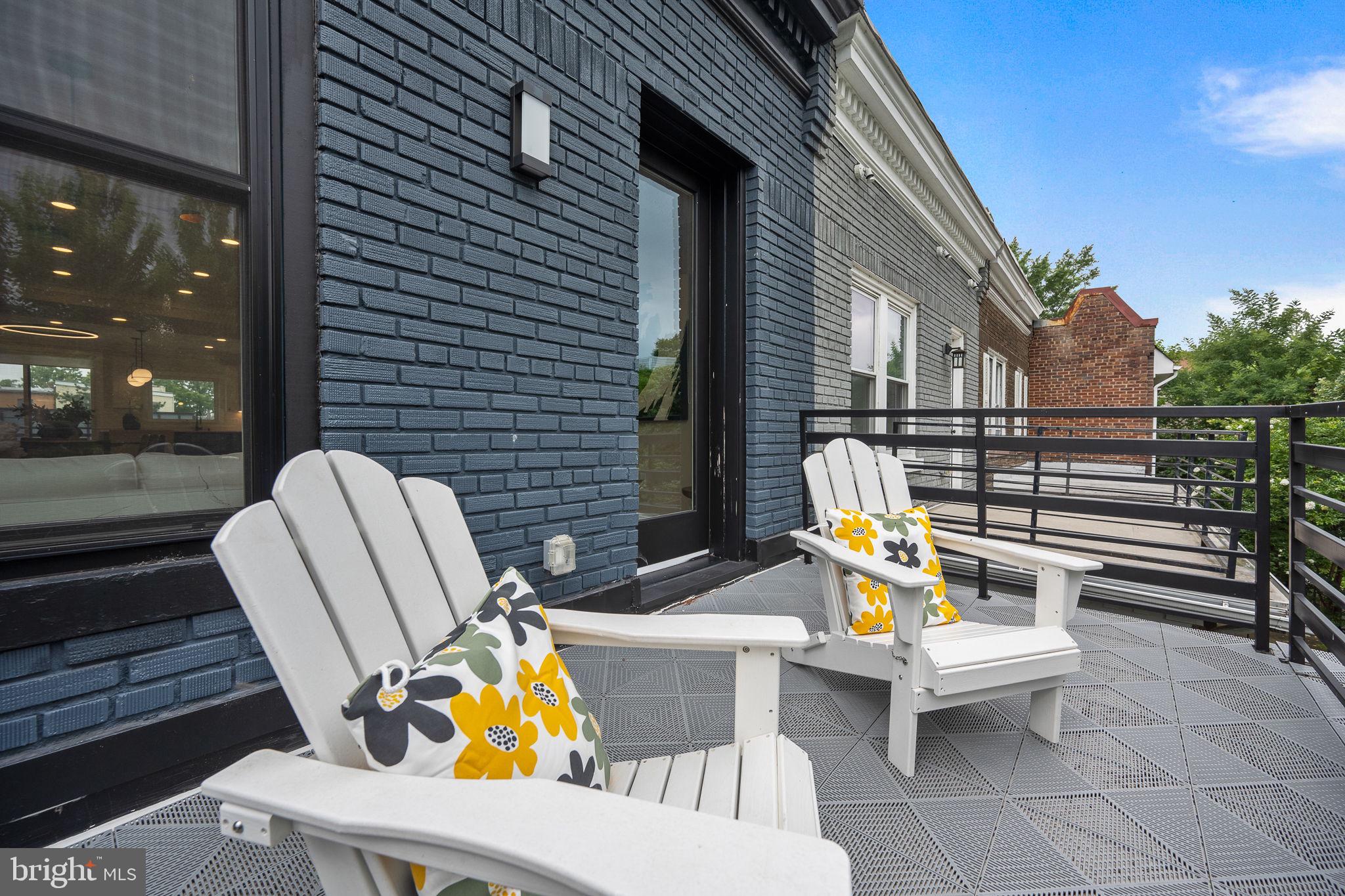 1117 MORSE STREET NE 3