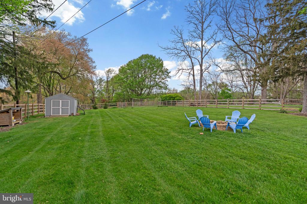 2822 Pinewick Rd