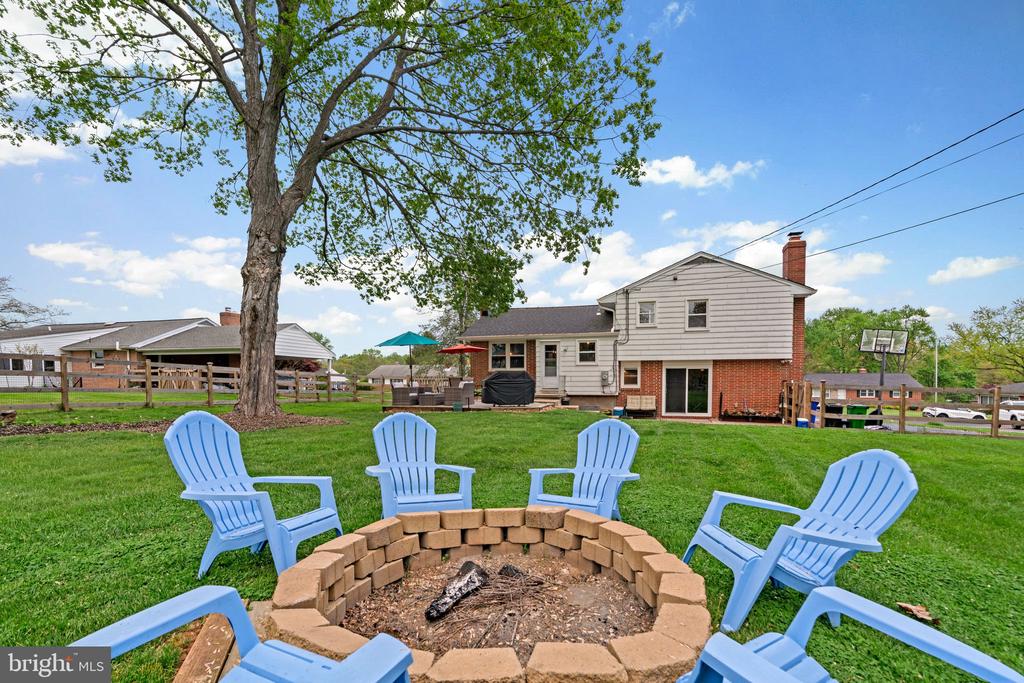 2822 Pinewick Rd