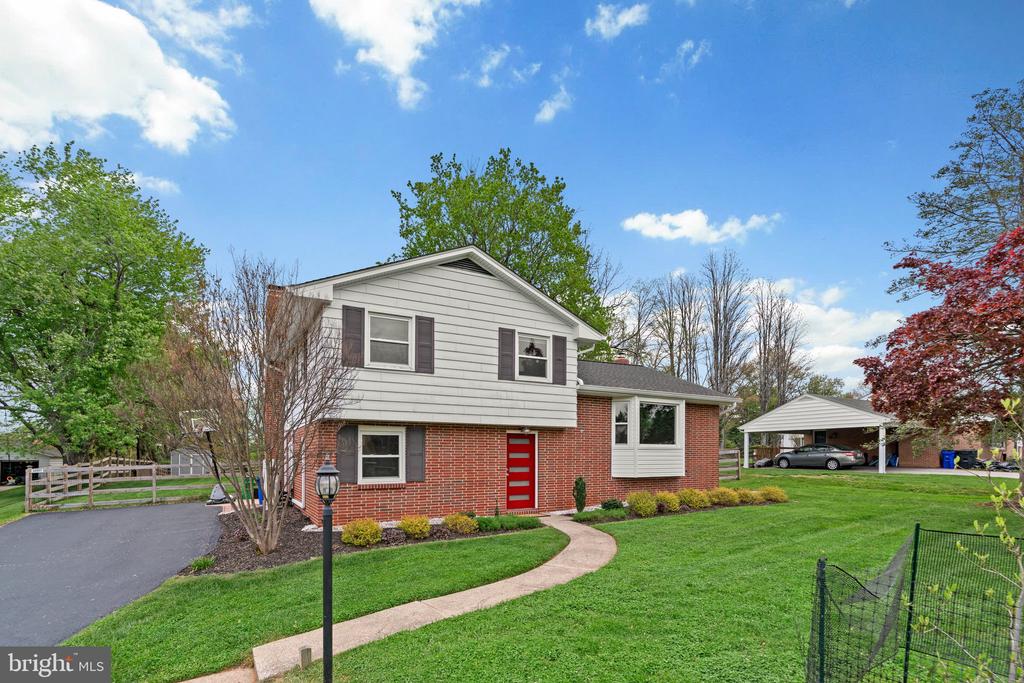2822 Pinewick Rd