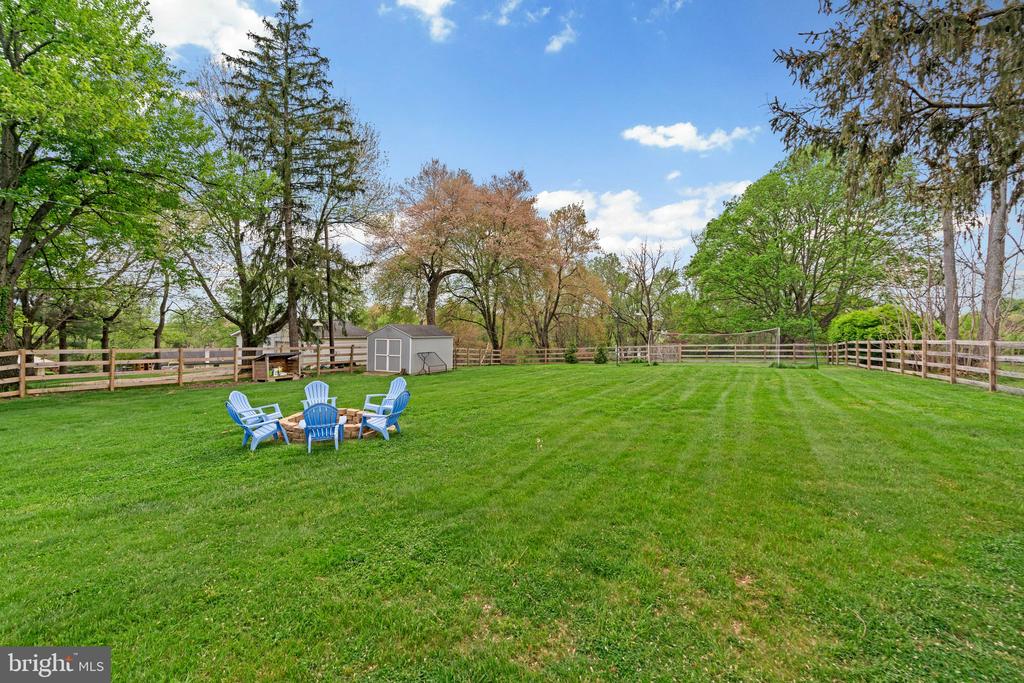 2822 Pinewick Rd