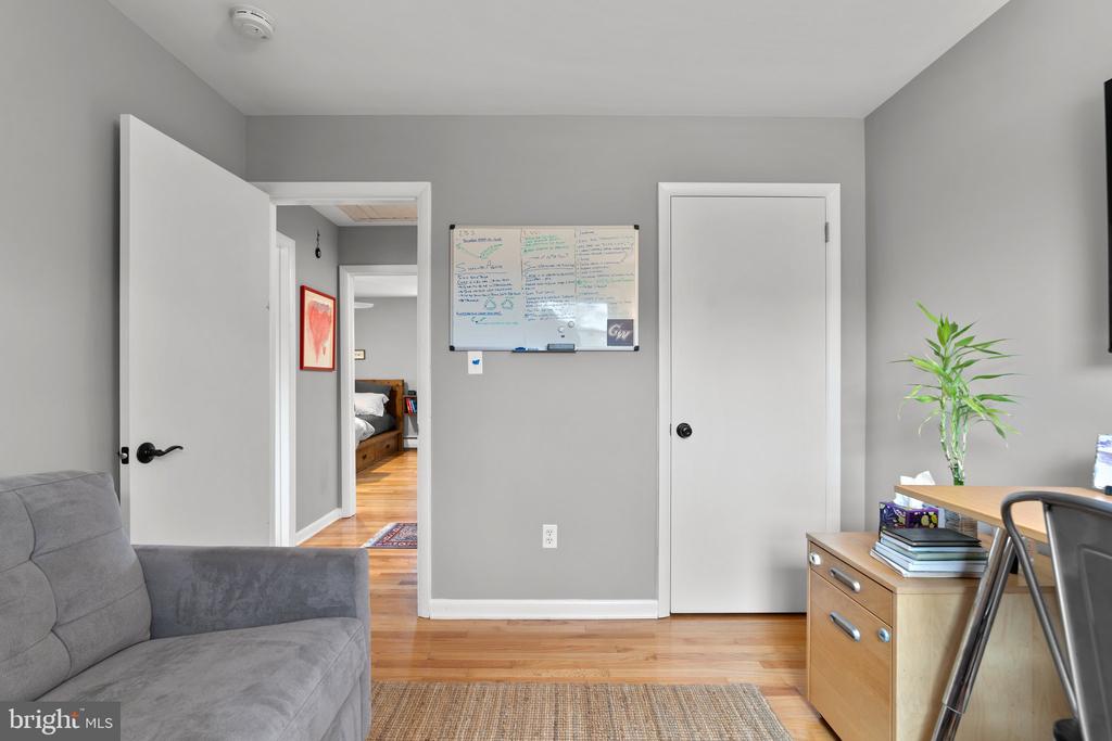 2822 Pinewick Rd