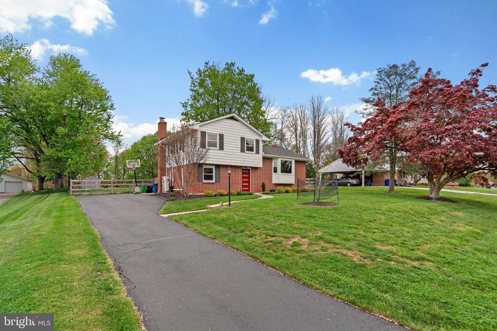 2822 Pinewick Rd