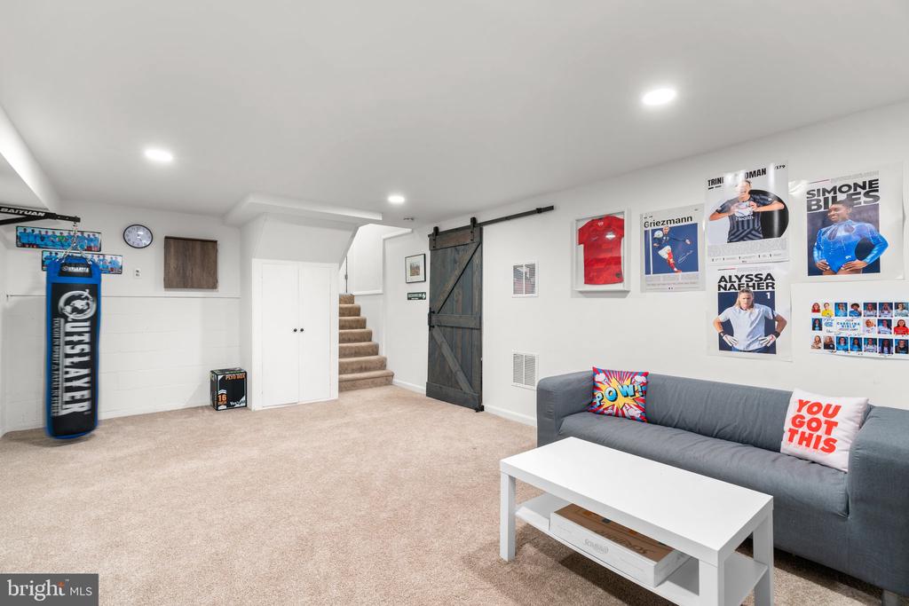 2822 Pinewick Rd