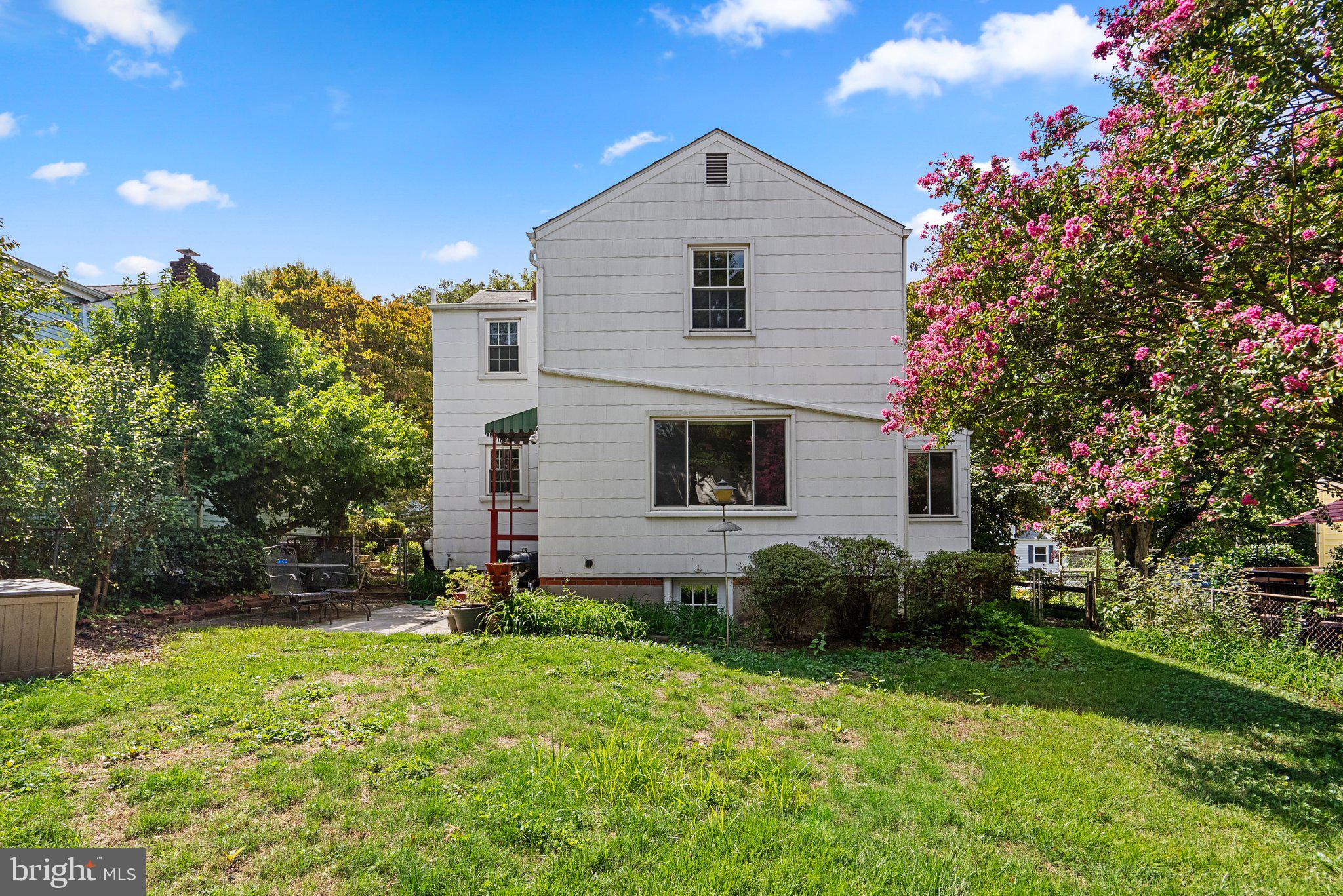 9227 LONG BRANCH PKWY