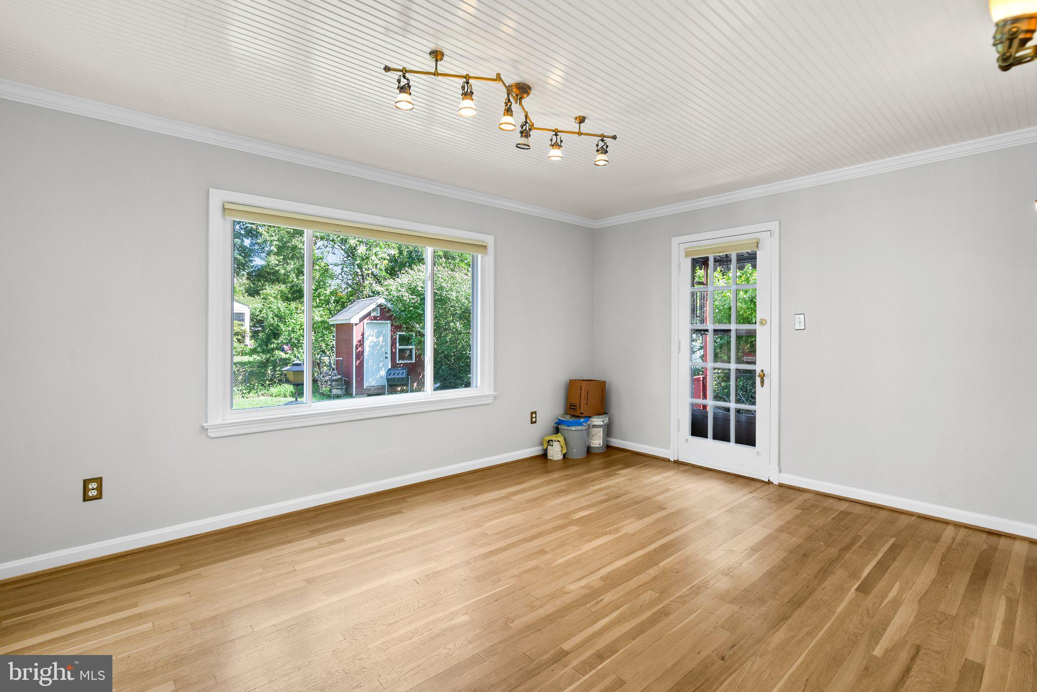 9227 LONG BRANCH PKWY