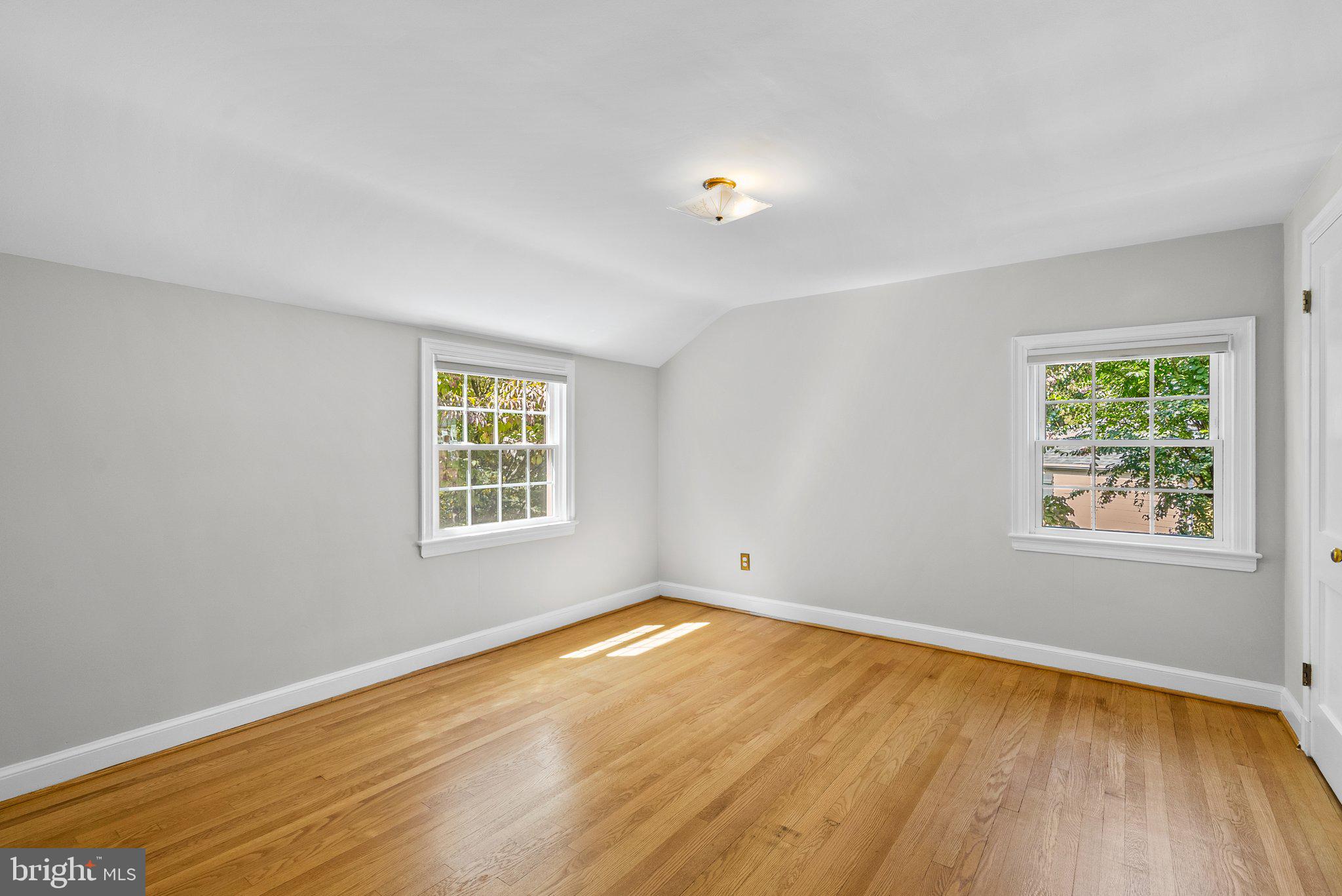9227 LONG BRANCH PKWY