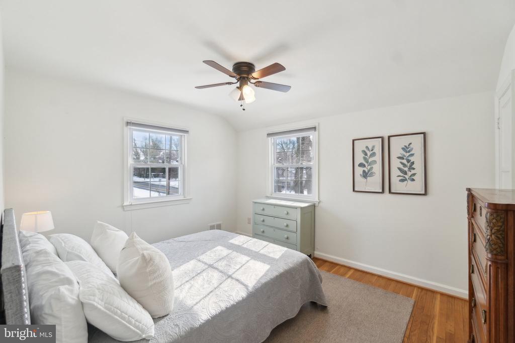 201 Franklin Ave