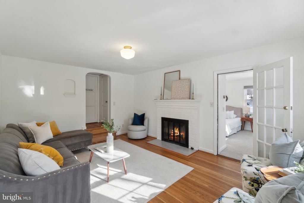 201 Franklin Ave