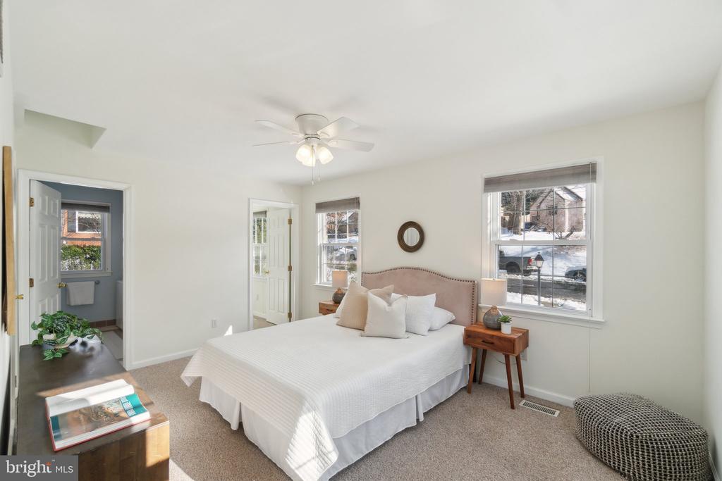 201 Franklin Ave