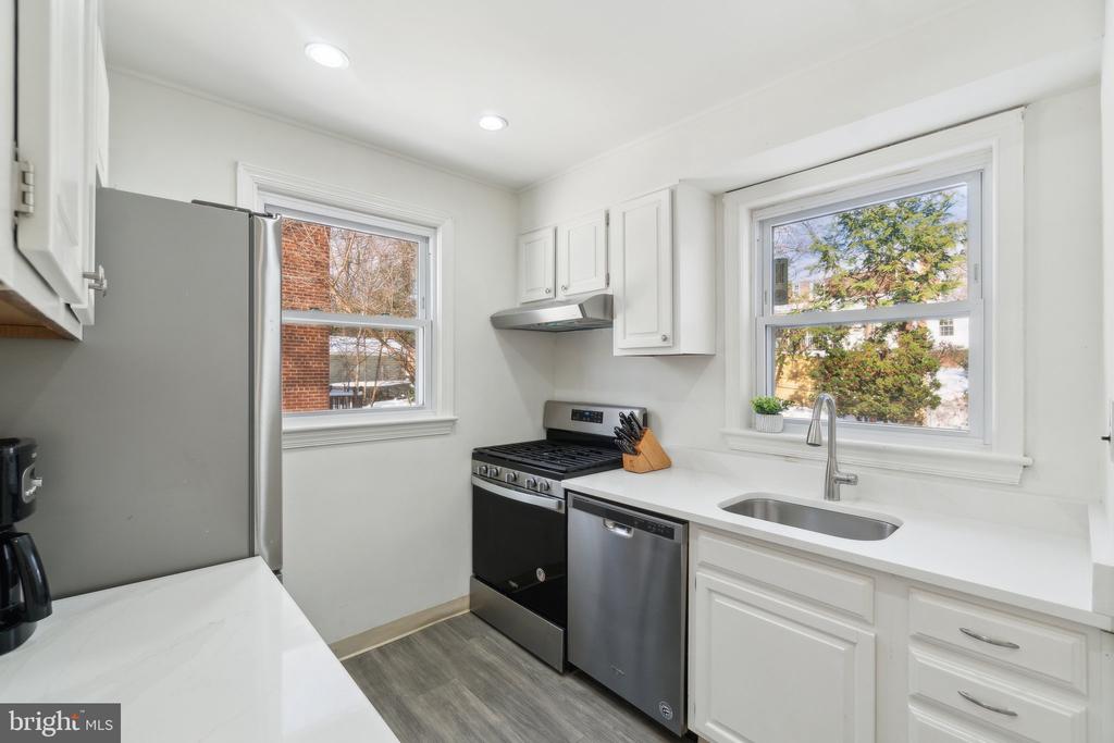 201 Franklin Ave