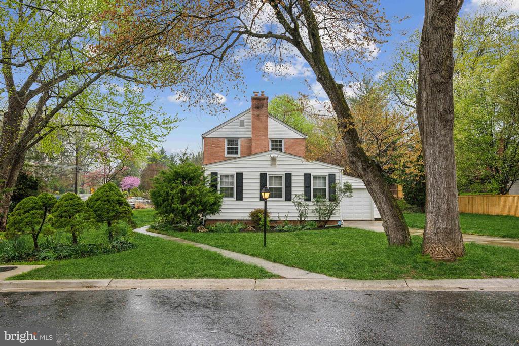 201 Franklin Ave