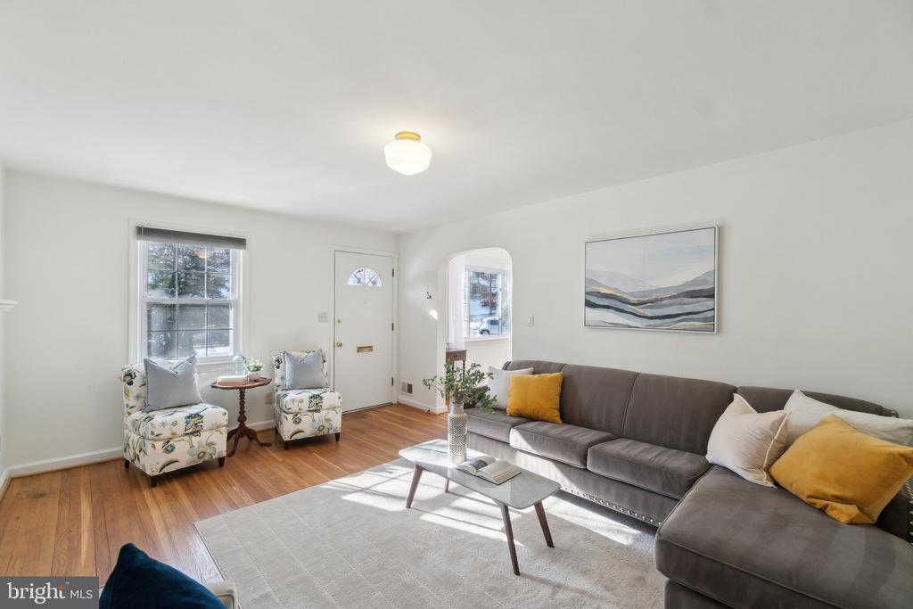 201 Franklin Ave