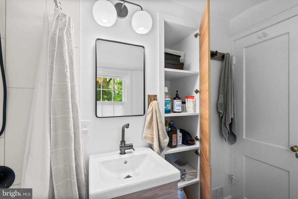 9302 LONG BRANCH PARKWAY