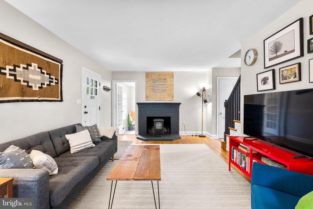 9302 LONG BRANCH PARKWAY