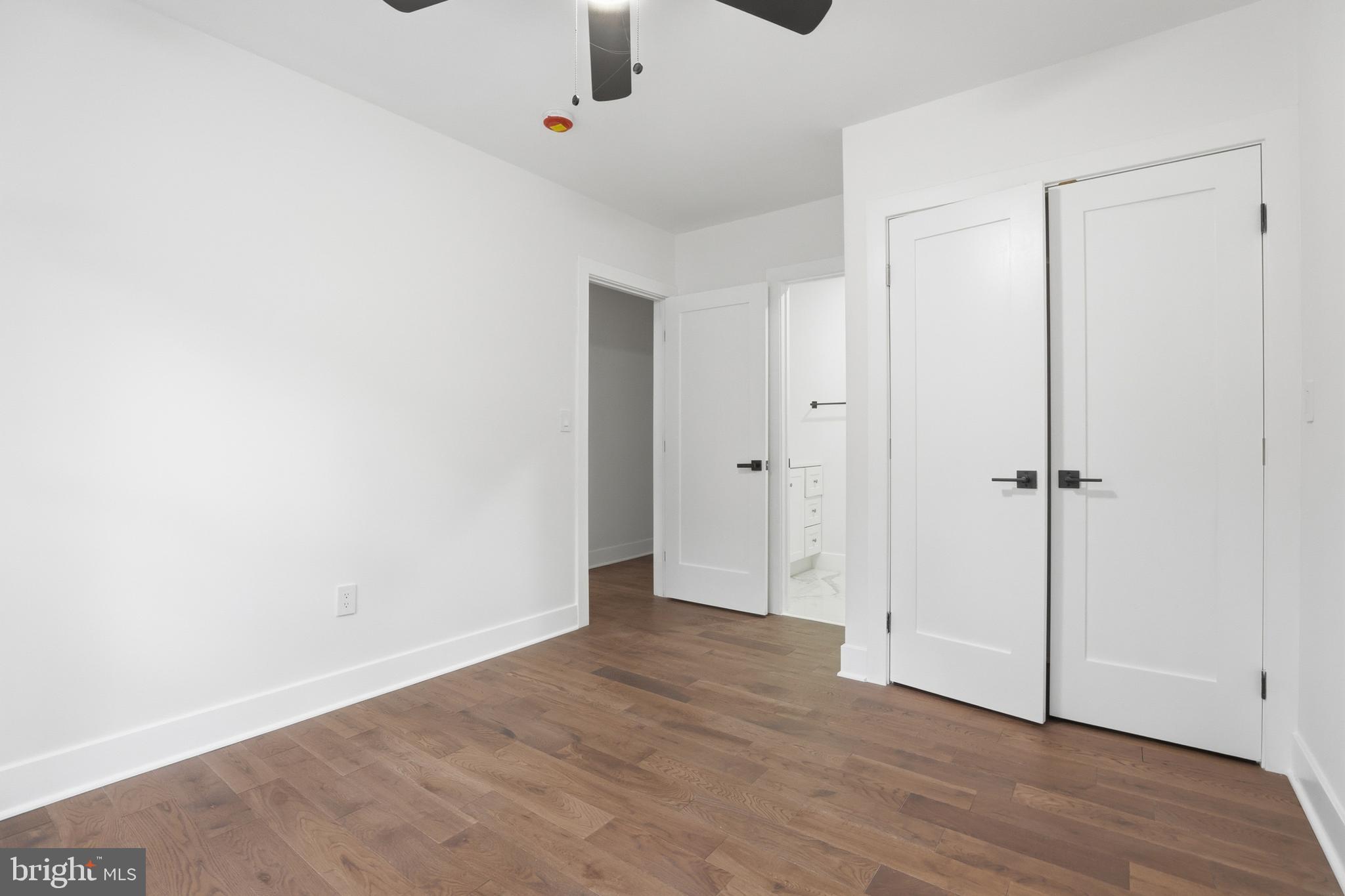 413 WILLIAMSBURG DRIVE