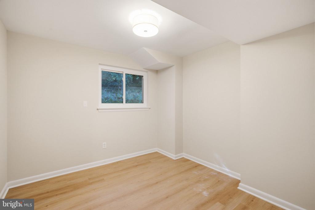 3510 FREDERICK PLACE