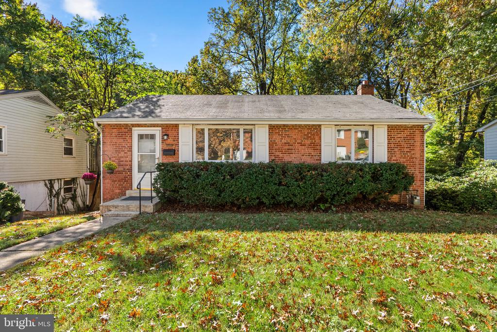 3318 Glenway Drive Kensington MD