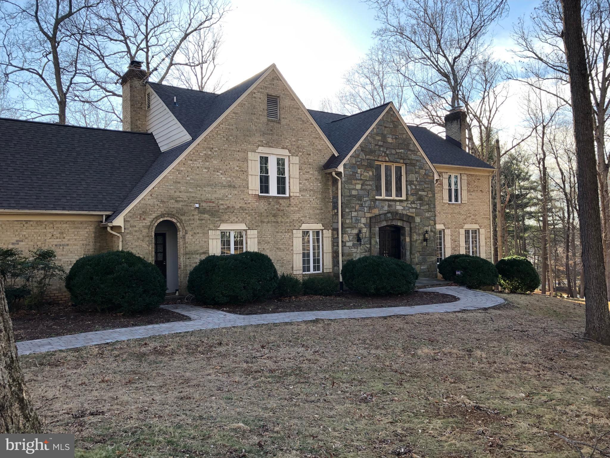 10904 Balantre Ln