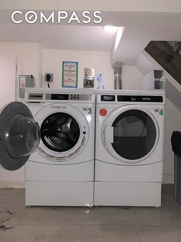 313 Van Buren Street