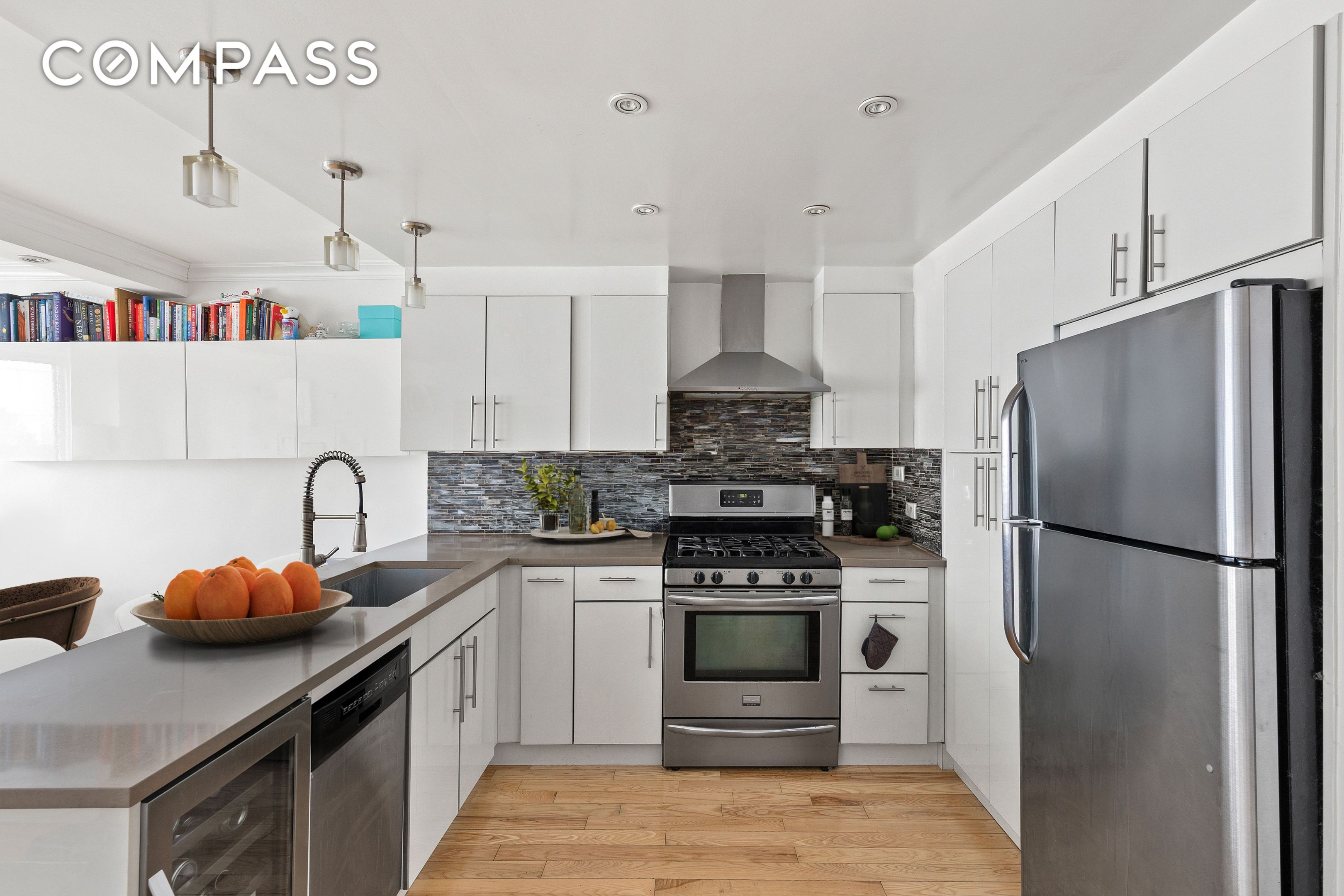 201 E 25th Street 7F