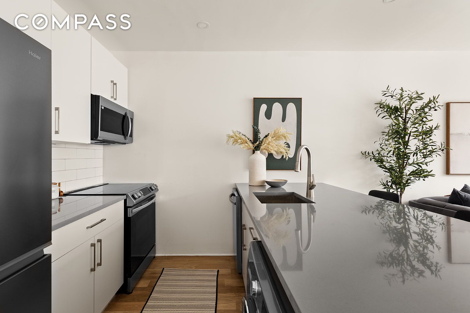 40 Schaefer Street 4B