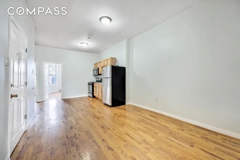 255 Covert Street TWNHSE