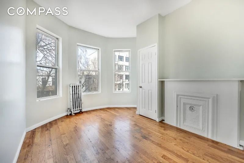 255 Covert Street TWNHSE
