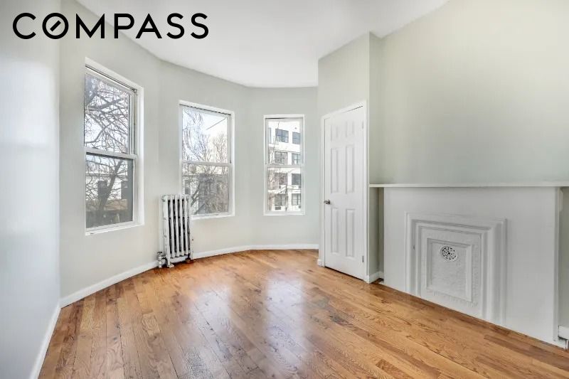 255 Covert Street TWNHSE