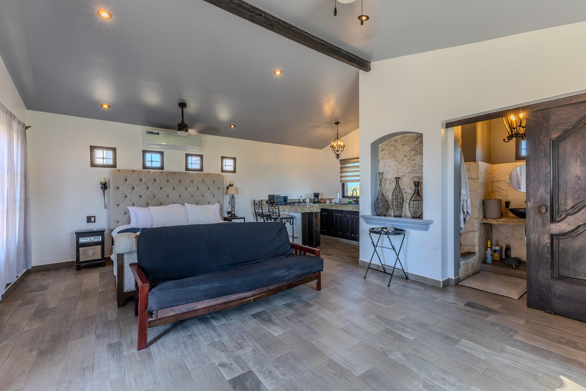 Villa Piazza Beachfront