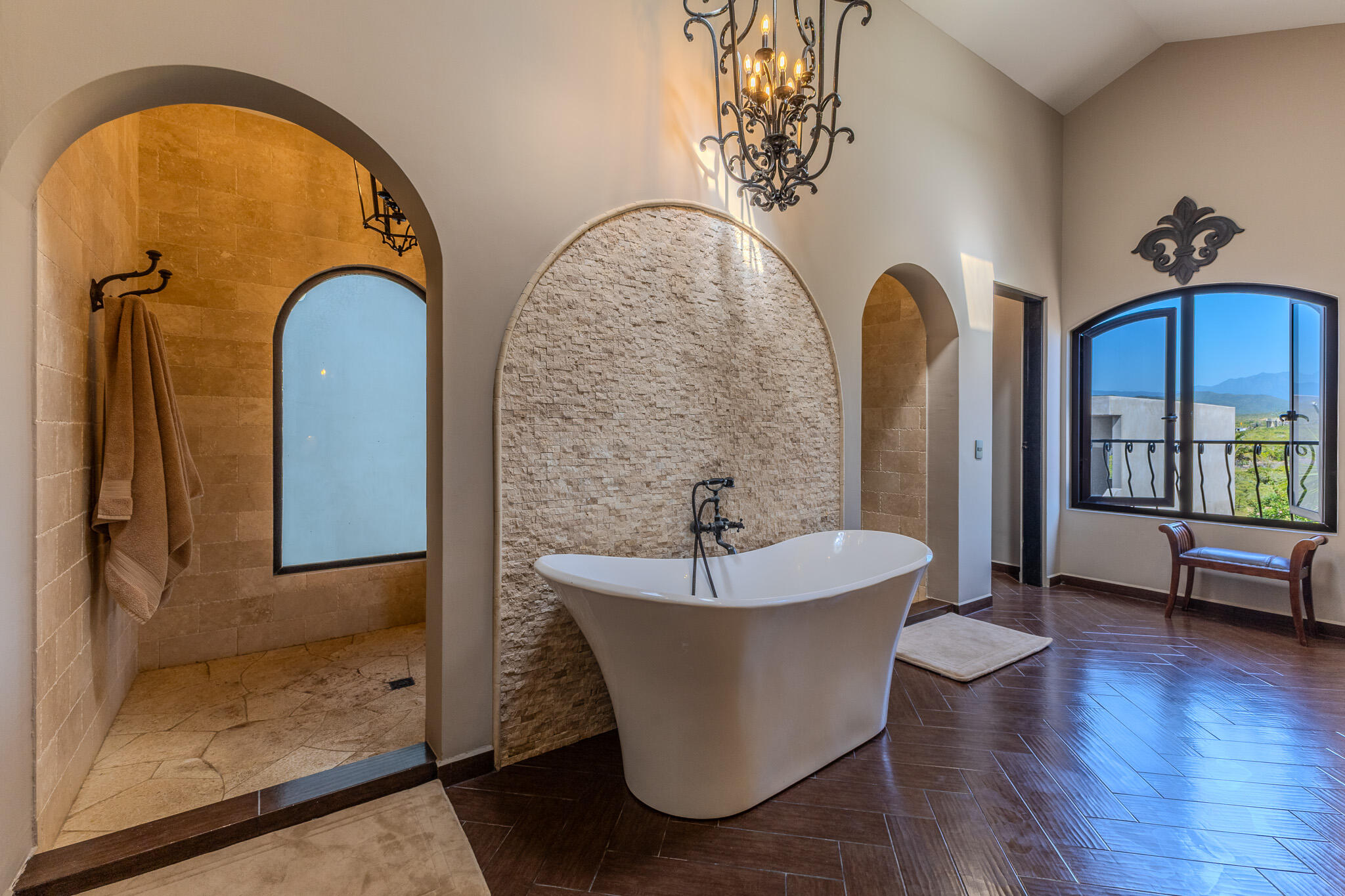 Villa Piazza Beachfront