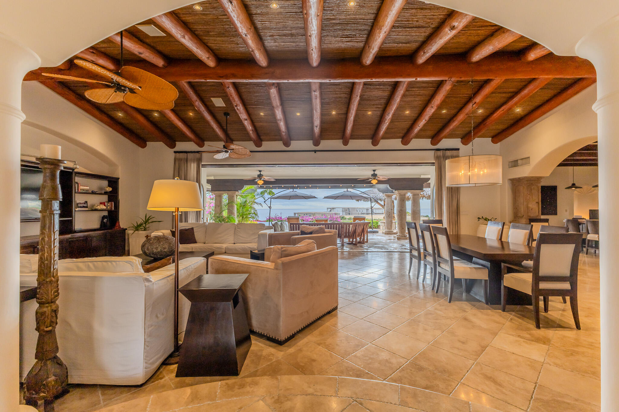 riveria, Casa Costa Cove Club