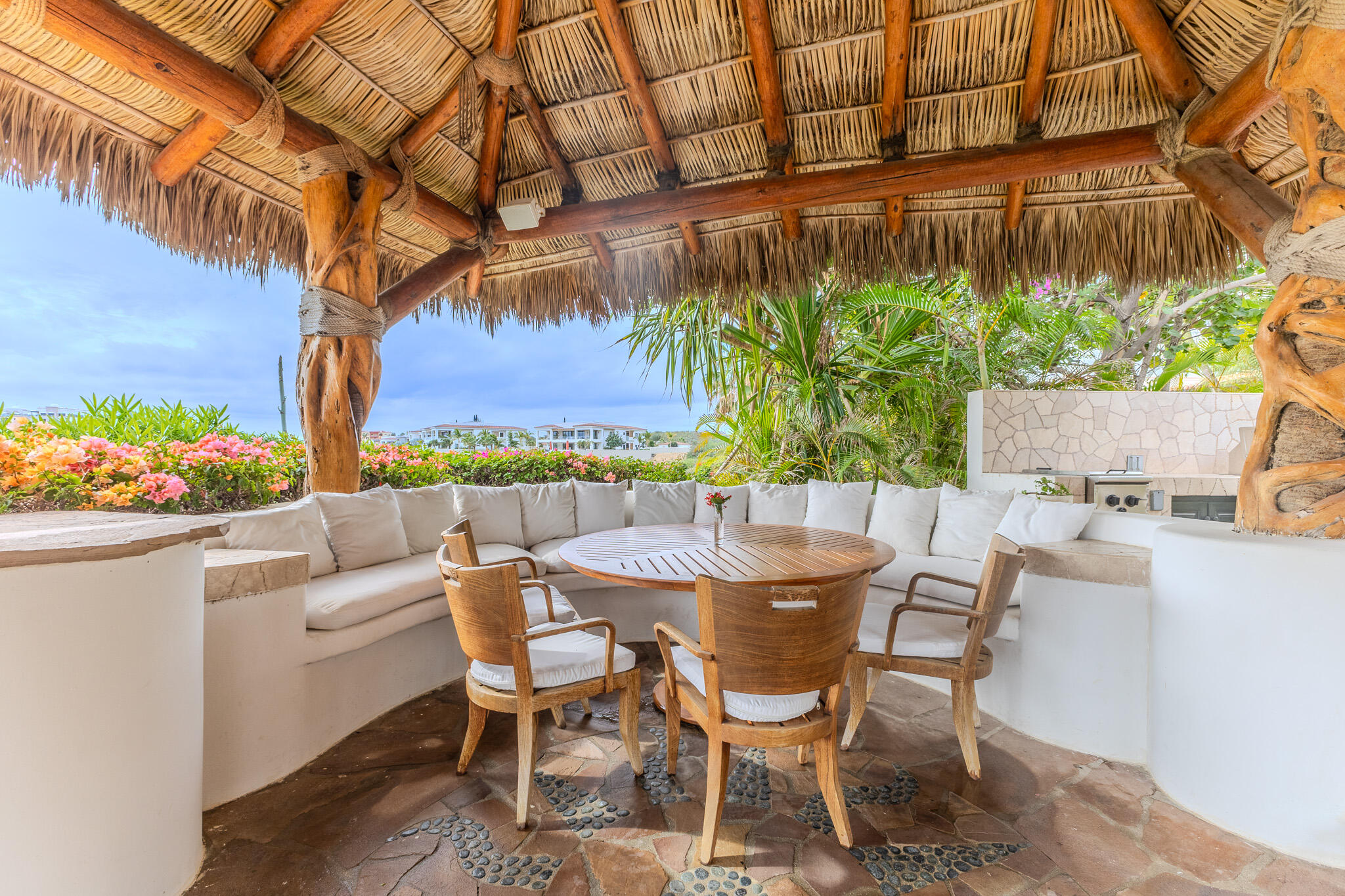 riveria, Casa Costa Cove Club