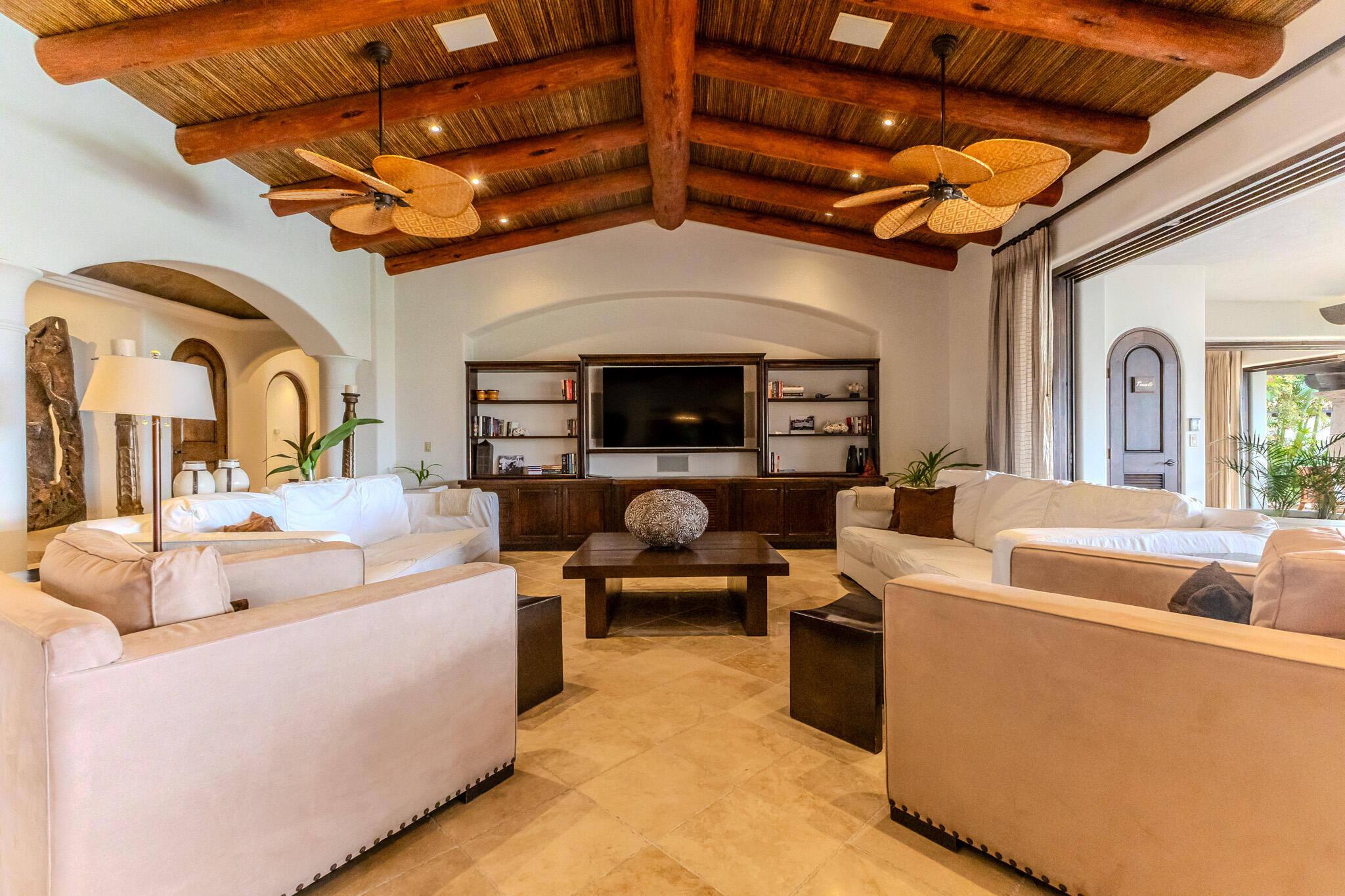 riveria, Casa Costa Cove Club