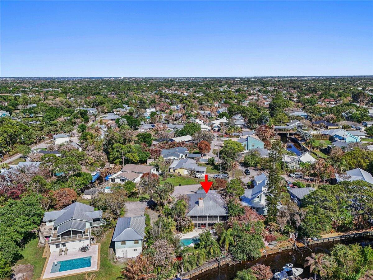 3098 SW Cedar Trail