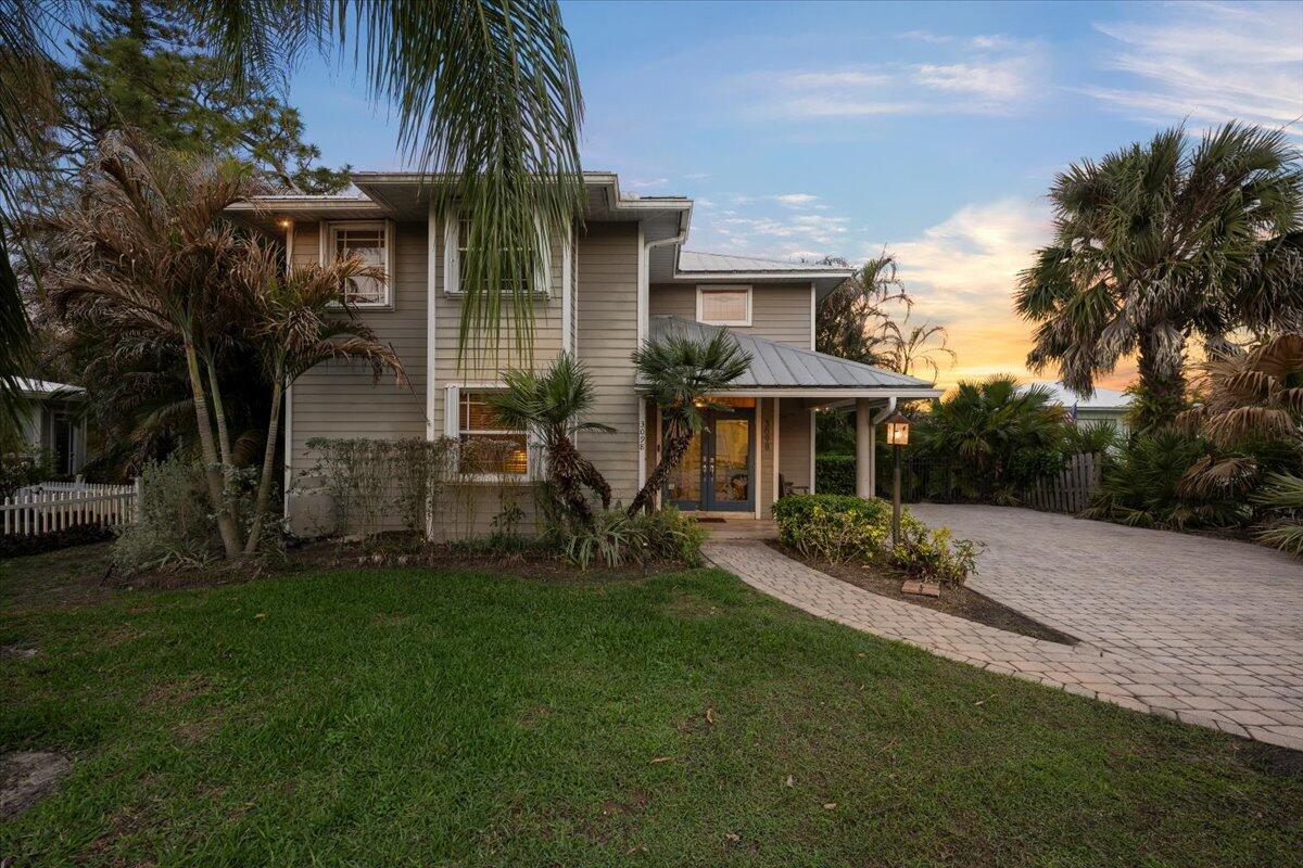 3098 SW Cedar Trail
