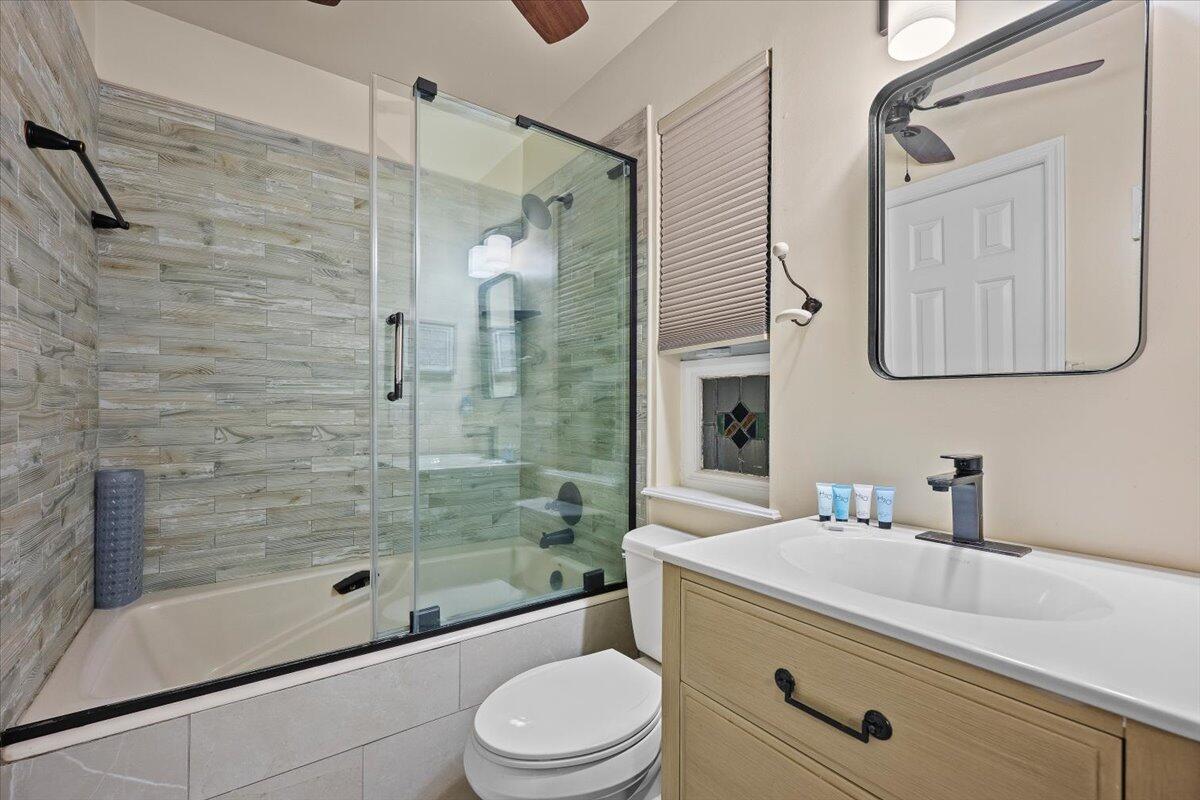3098 SW Cedar Trail