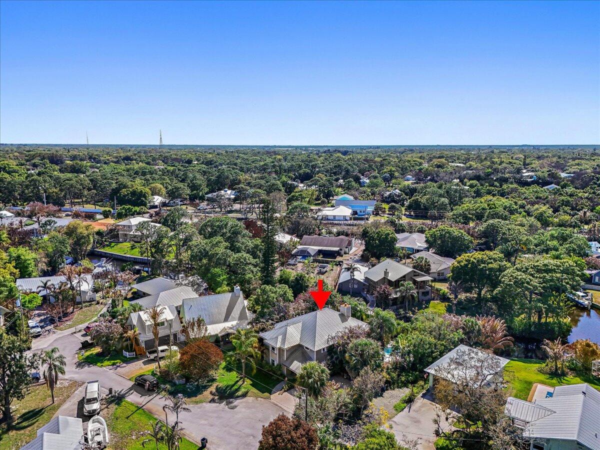 3098 SW Cedar Trail