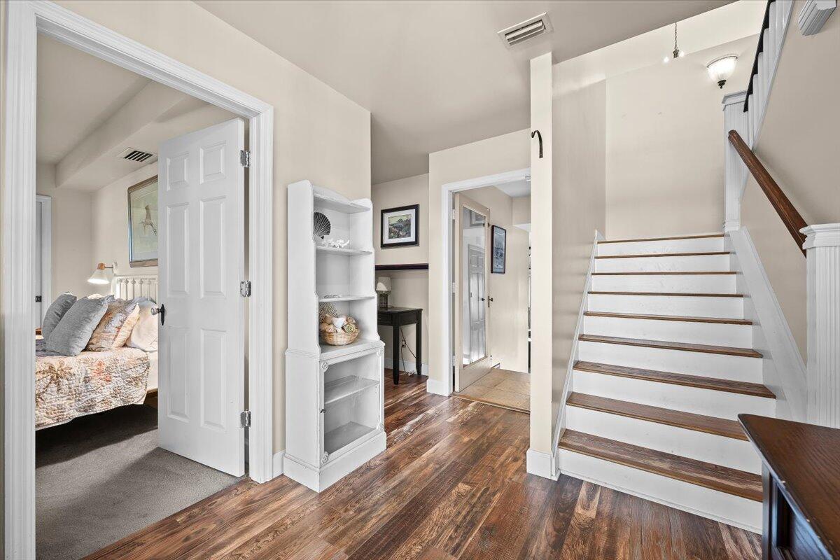 3098 SW Cedar Trail